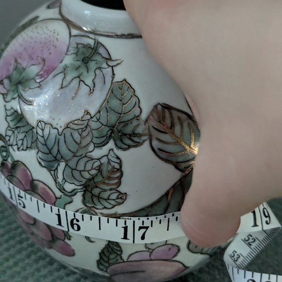 Vintage Toyo Ginger Jar - Picture 10 of 11